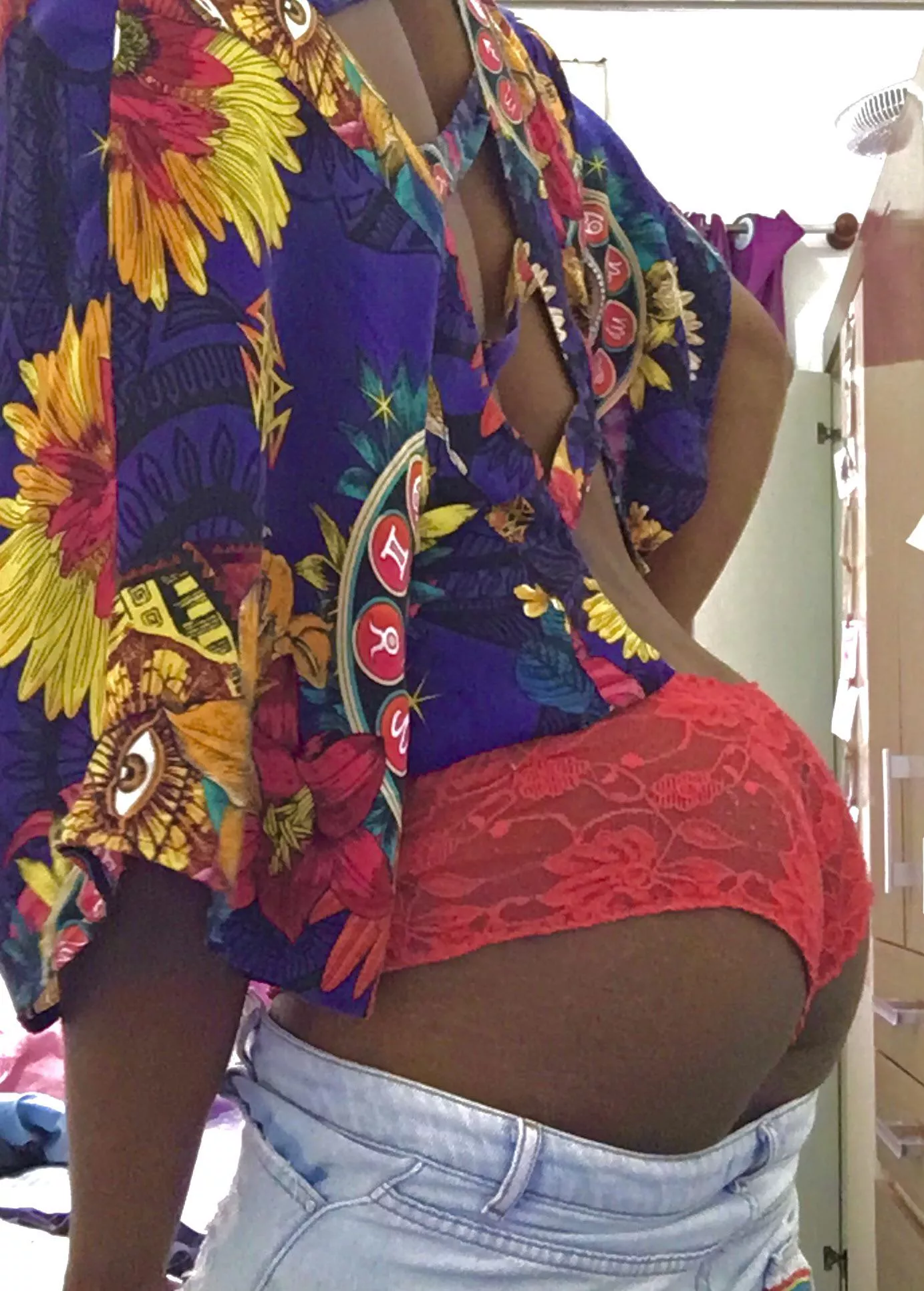 🍑🥺
