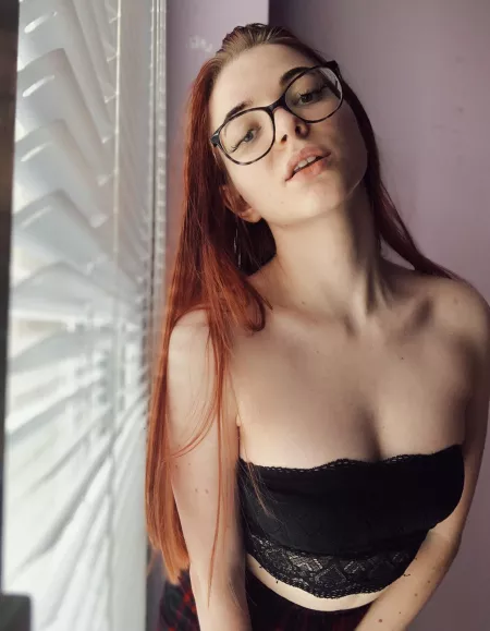 1. Add my snap @bgone_bad 3. Send 👄 emoji 3. Get a surprise 😀 I actually send 😁