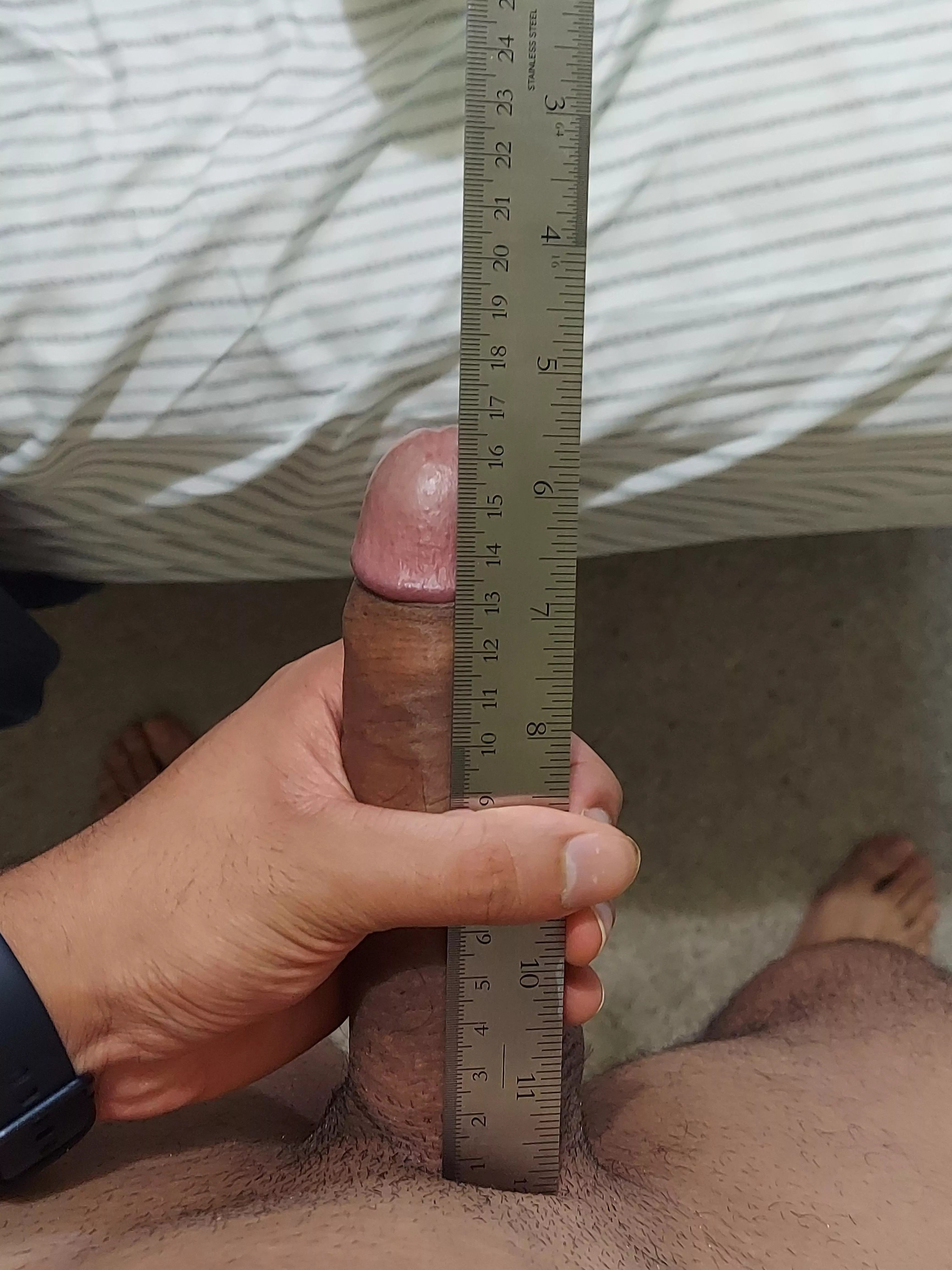 16.7 cm 6.6 inches 22 years old,5'9 height