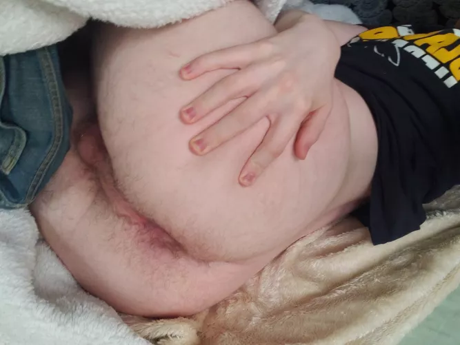 18, m, faggot cumdump. Kik: 15fagboy. Looking for a pervy older bro to use me❤