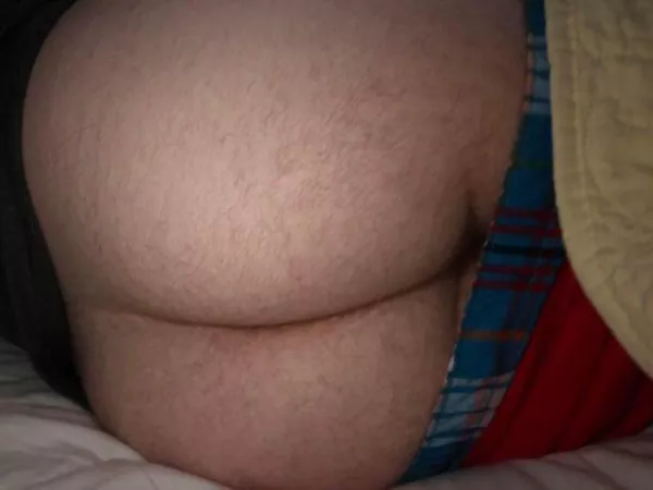 (18) my “gaming setup” can u find the “power button”