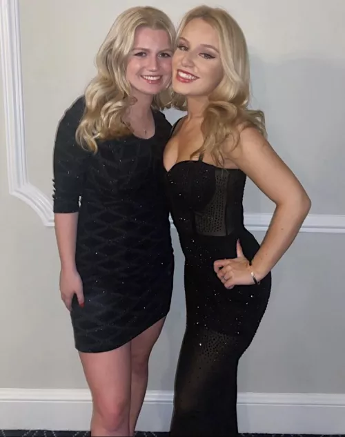 [2] Beautiful dresses