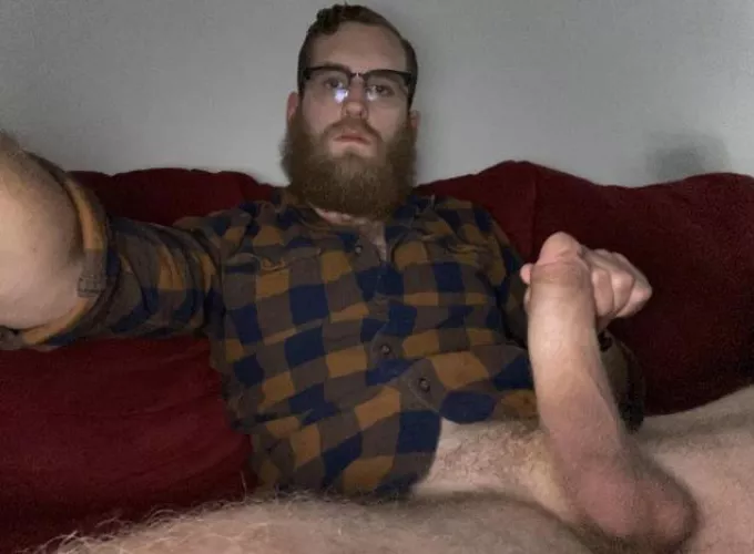 21 / 6’6” & Hung