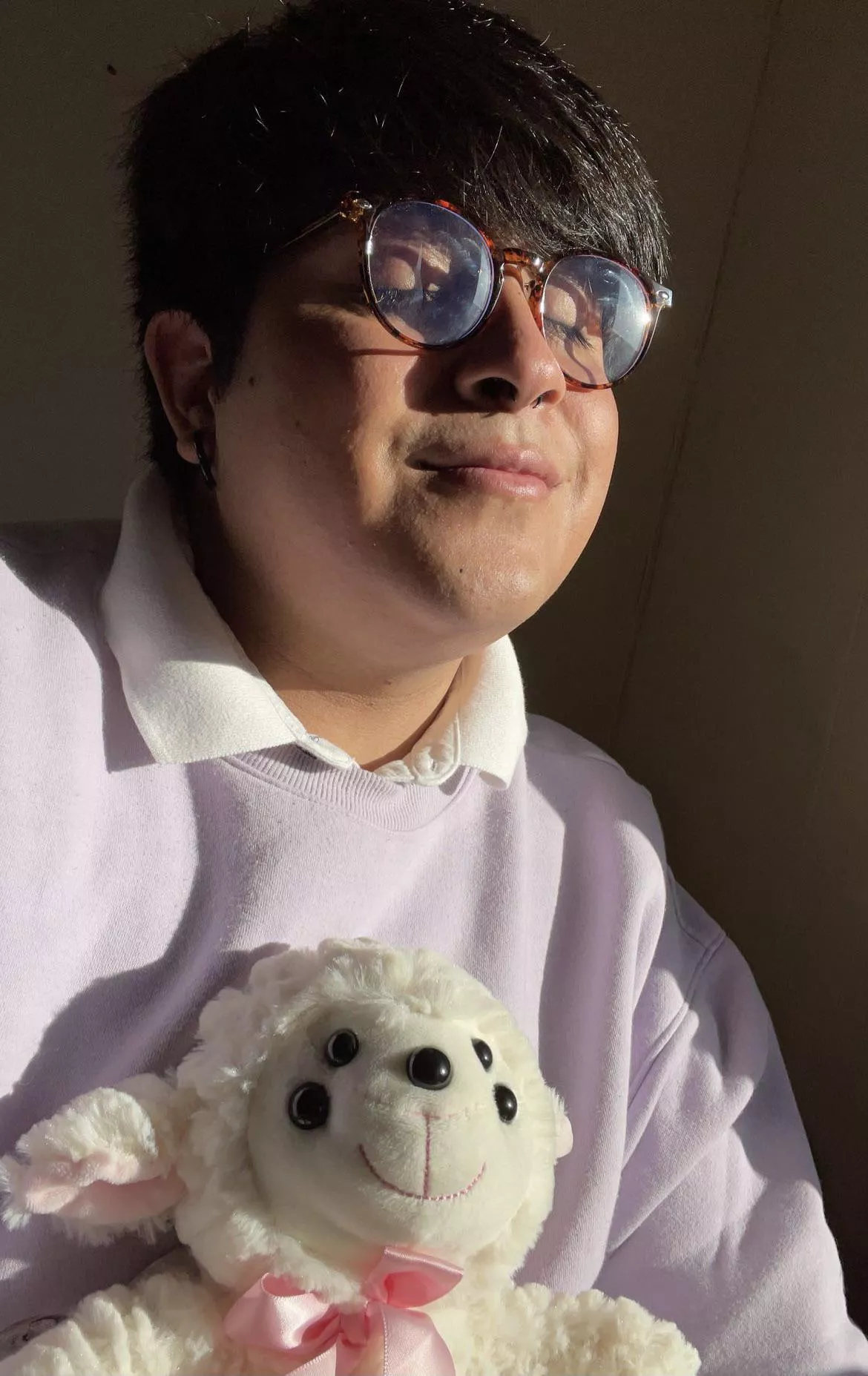 (21) how i feel doing nothing during a match of dbd but still managing to escape ☀️✨💫