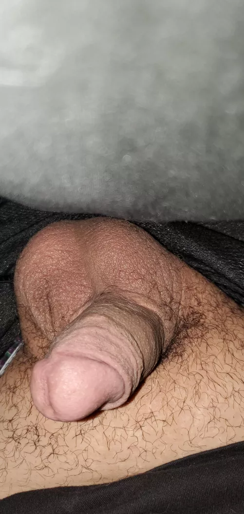 [21] My gf broke up with me last week. I really want to forget her.