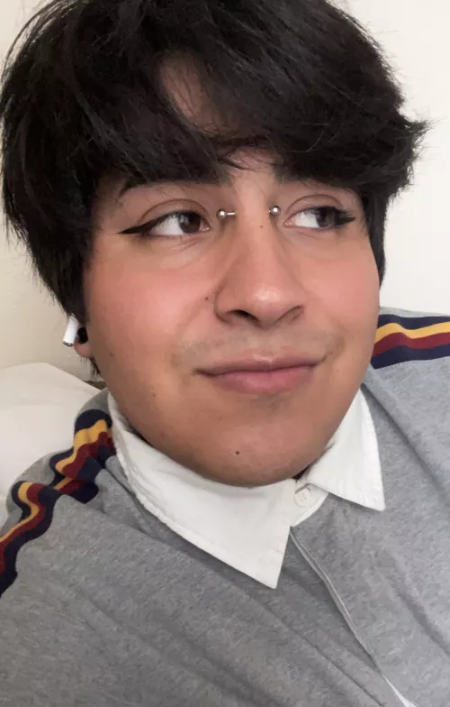 (21) pic i took of myself a few days ago, who's your MK11 main?