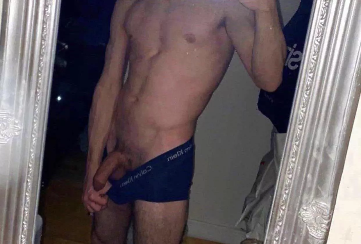 23 Australian just came back from the gym. Looking for gym bros,muscular guys to bust my 4 day load with on live usually no face. I precum heaps. Send Asl body pic. Pls be willing to cum live. Love muscles. Add:archdaniels2021 23 Australian just came back from the gym. Looking for gym bros,muscular guys to bust my 4 day load with on live usually no face. I precum heaps. Send Asl body pic. Pls be willing to cum live. Love muscles. Add:archdaniels2021