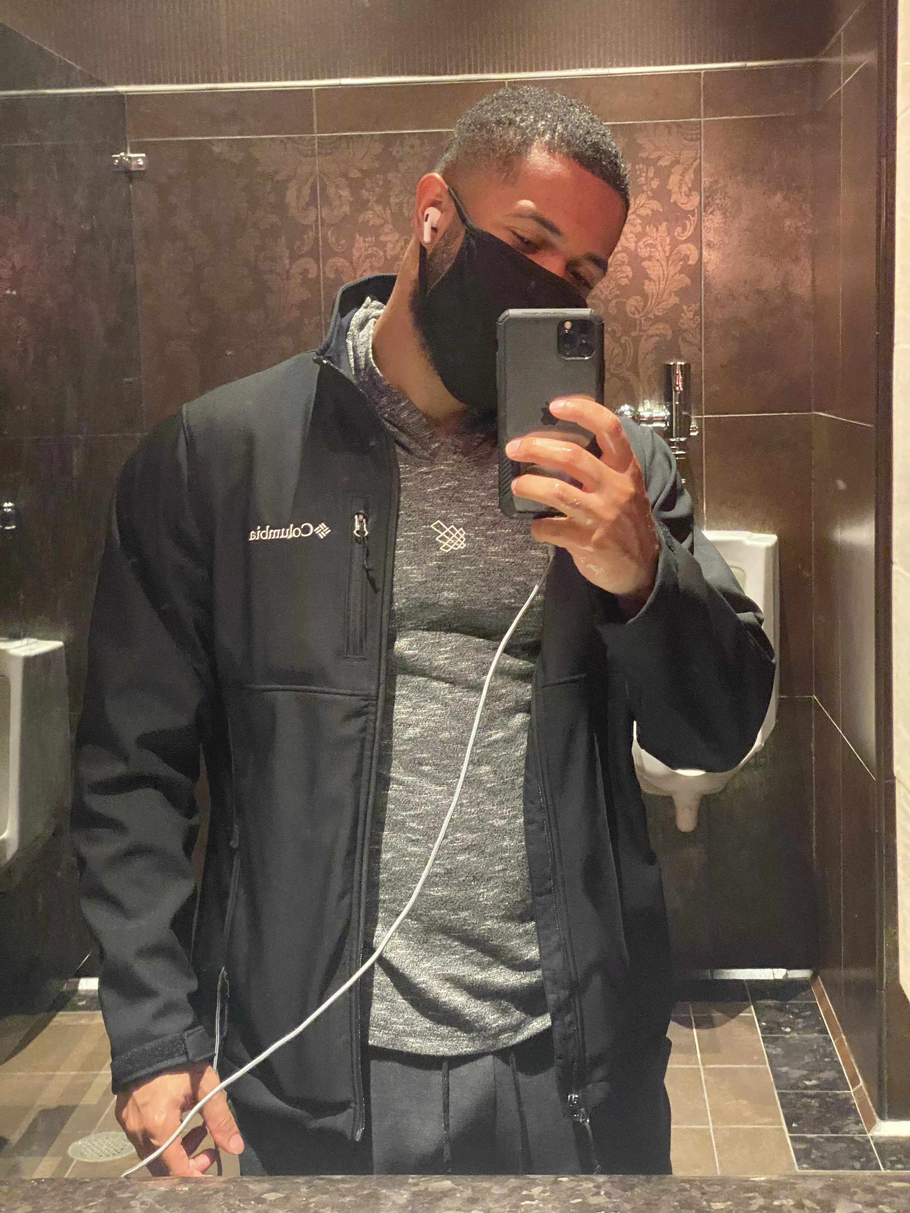26M - Vegas 2/1-2/3 - Looking to have a great time in sin city. Able to travel anywhere in the U.S. as well. 26M - Vegas 2/1-2/3 - Looking to have a great time in sin city. Able to travel anywhere in the U.S. as well.