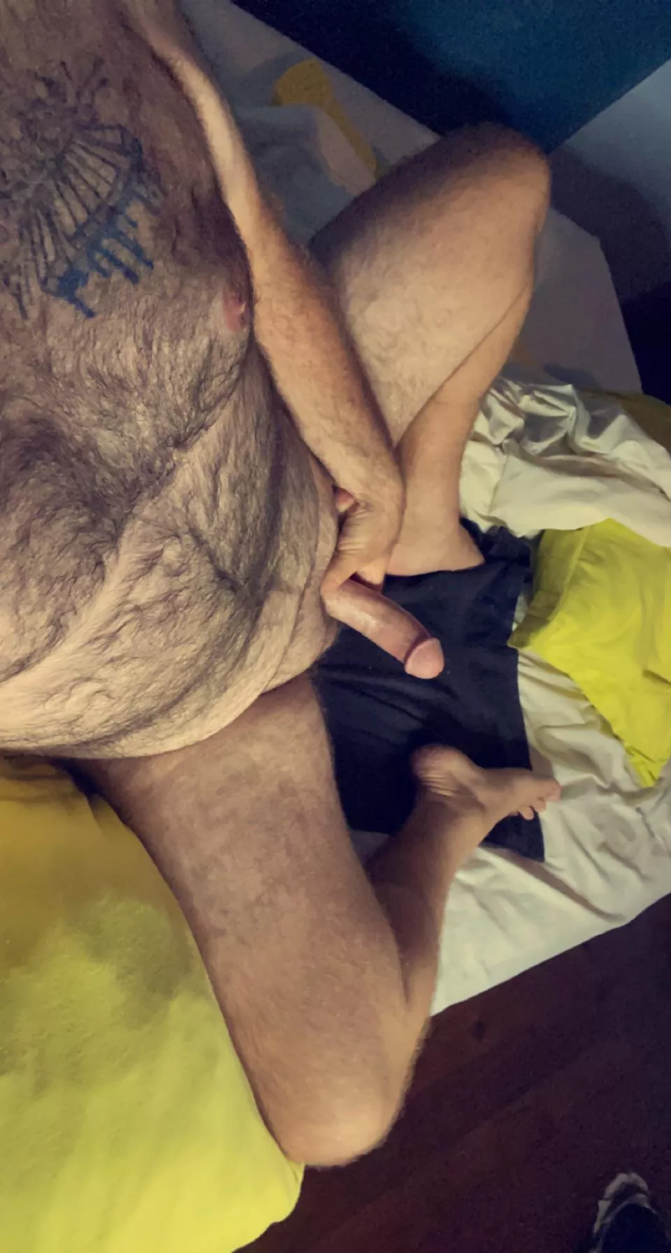 (28)