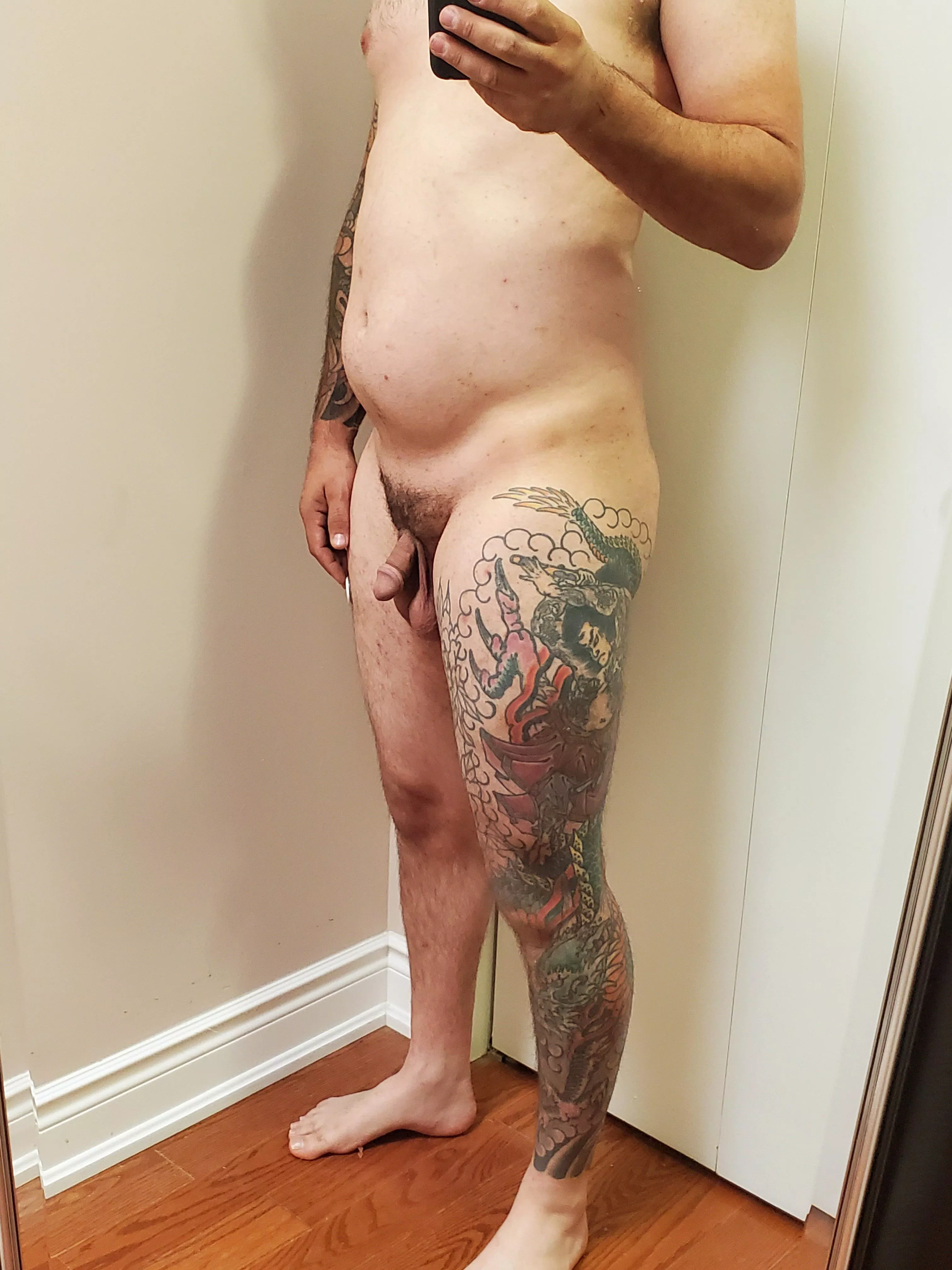 (31M 5'10 180-185) the lower stomach really bothers me I'd like to loose I but otherwise learning to like the things I cannot control (31M 5'10 180-185) the lower stomach really bothers me I'd like to loose I but otherwise learning to like the things I cannot control
