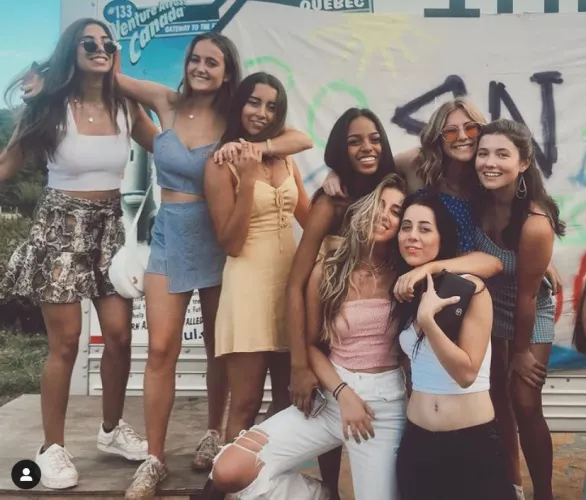 [8] Cute Group of Friends (7 is the one in pink. 8 is the one with black hair and white top)