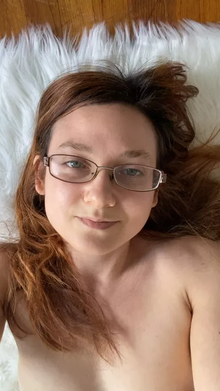 A beautiful morning for no makeup, no clothes...but yes glasses