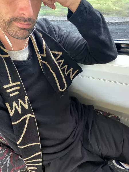 A little outline on a fine day