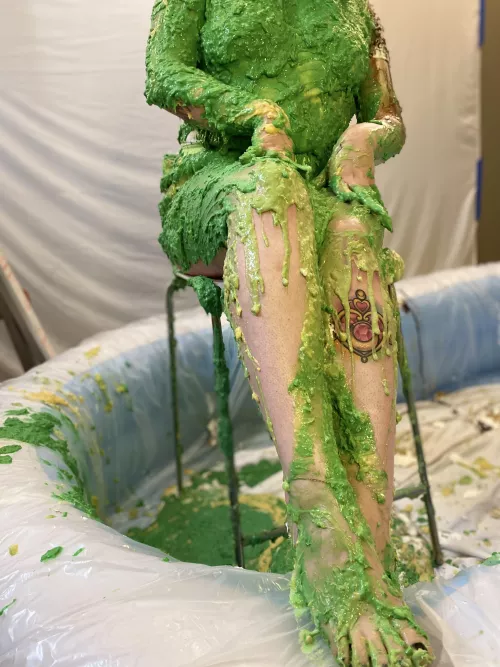 A little something for the foot lovers 😘