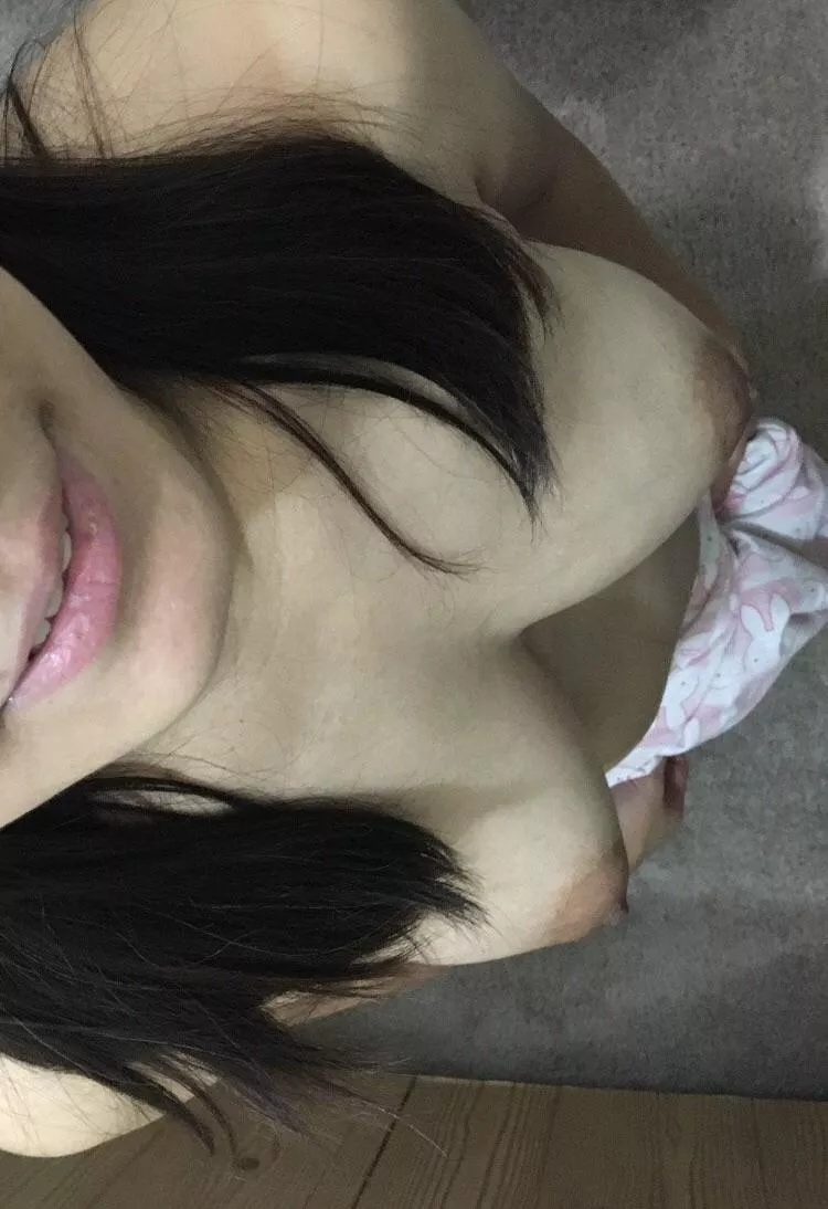 A repost. Love this angle. Looking up asking for permission to put his cock in my mouth. I always ask their permission❤️Myra A repost. Love this angle. Looking up asking for permission to put his cock in my mouth. I always ask their permission❤️Myra