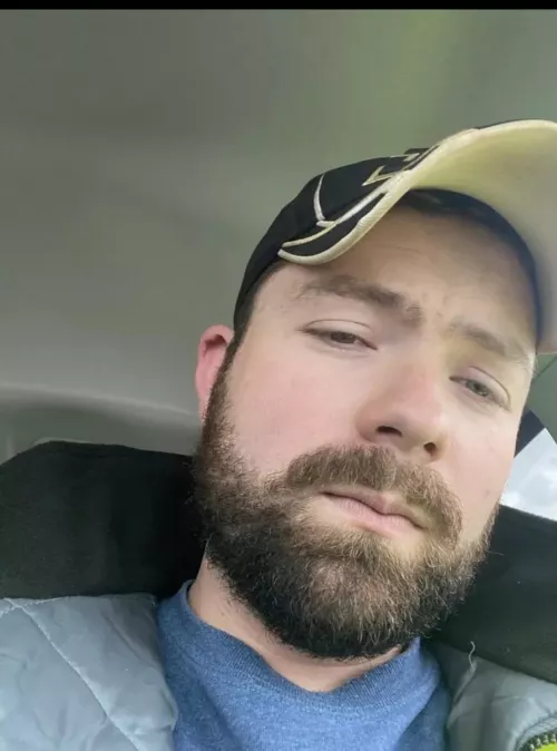 Add me on snap and cum for me im craving a big load @chriswallen1