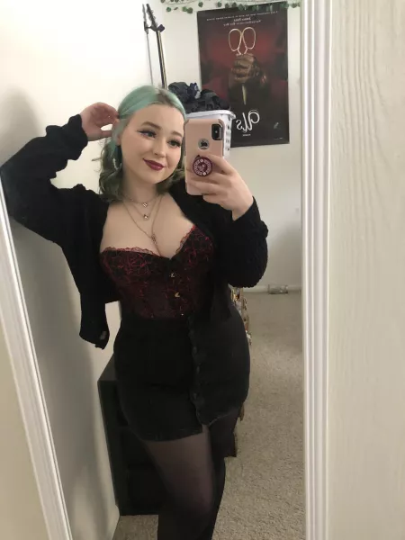 Always feel cute in this corset!
