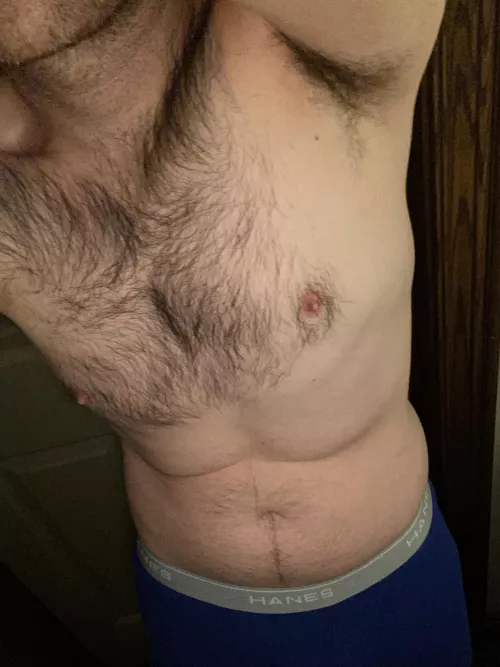 Another day, another shirtless selfie 😂