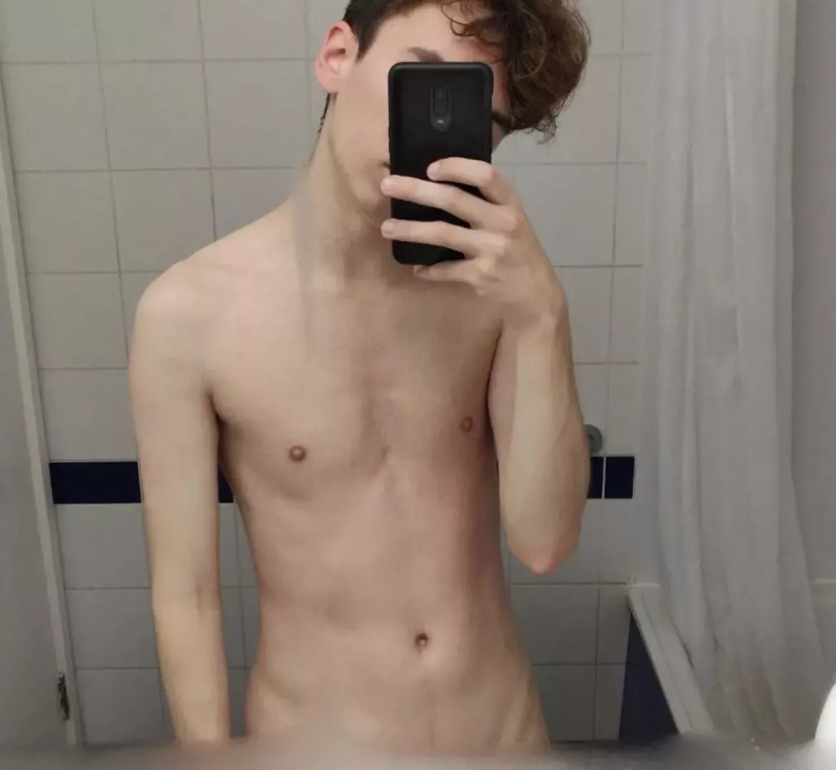 Anyone in the market for a freshly out twink? 😛