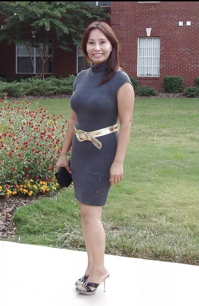 Anyone like Vietnamese milfs? Anyone like Vietnamese milfs?
