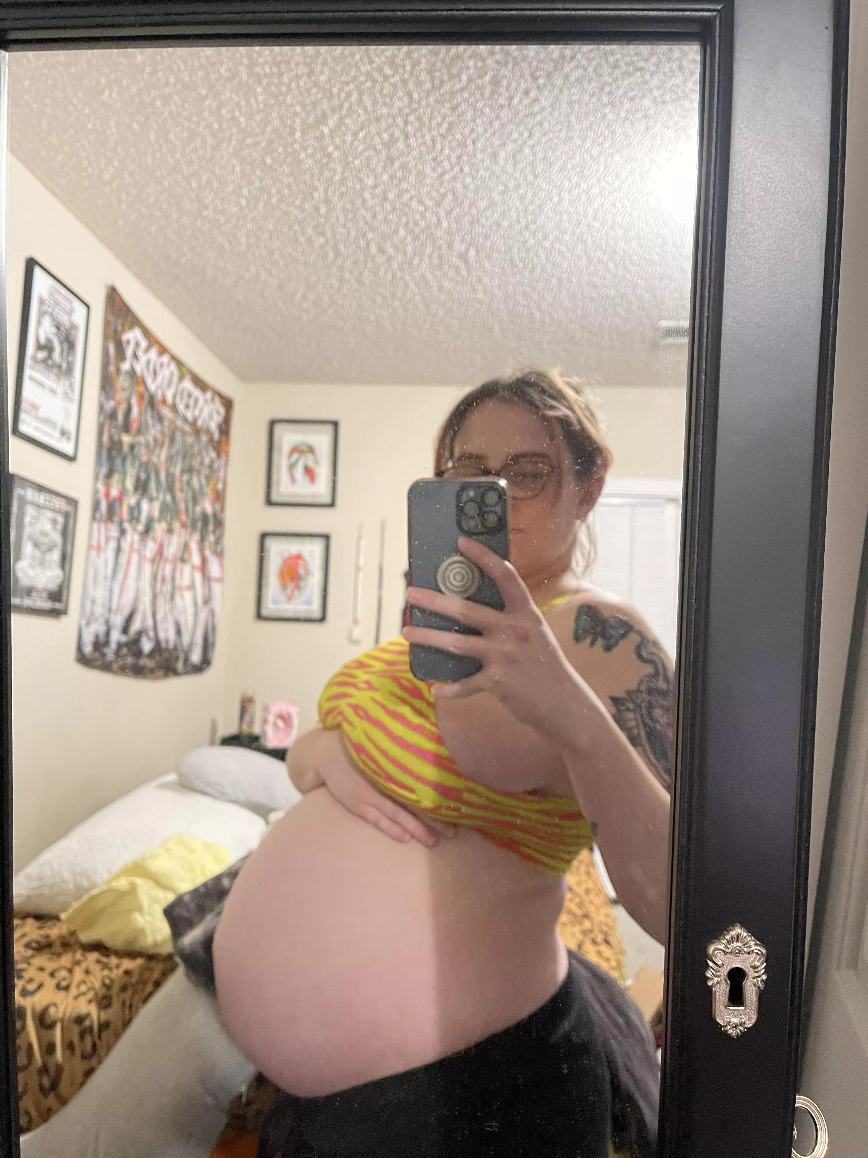 anyone tryna see more of my beautiful belly DM me โค๏ธ Iโve got a sale on premade going on until the 15th! ๐ anyone tryna see more of my beautiful belly DM me โค๏ธ Iโve got a sale on premade going on until the 15th! ๐
