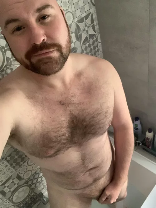 Anyone wanna get my back for me? There’s a good view round there I’m told…