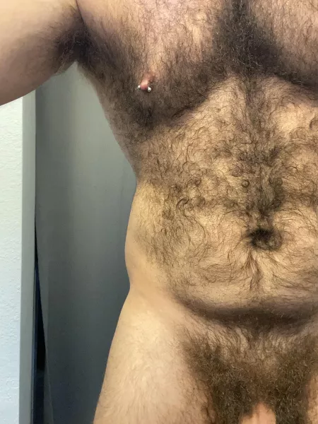 Anyone wanting to give some fur rubs 😛