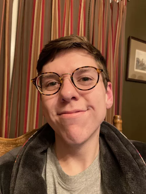 As a new gay I want to talk to this guy in person but I’m terrified 😭. Any tips? I get so nervous around him I can’t think.