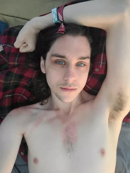 At a music festival, and it's kinda taking a toll on my self esteem that I haven't made out yet 😅 who else gets lonely at these things?