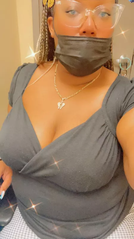 At work, chillin. 😌😌💋