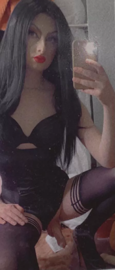 Back in black 🖤