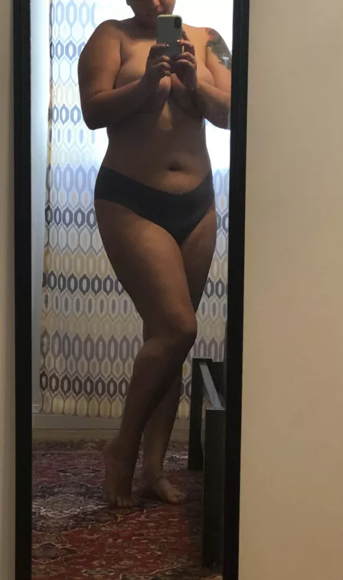 Bad day…wish someone could help me forget about it 🥺