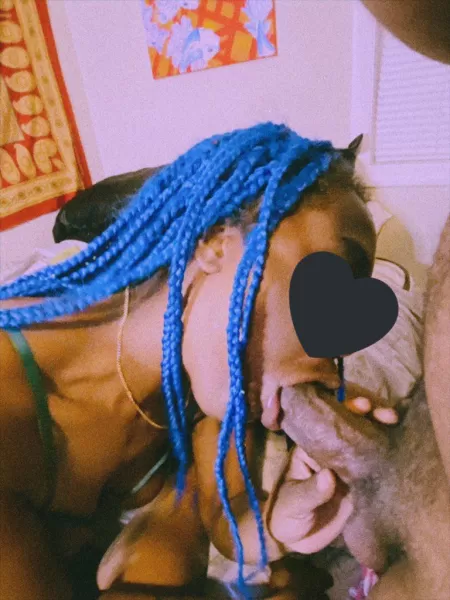 bad lil ebony babe sucks real good ✨ new subs receive free solo video✨