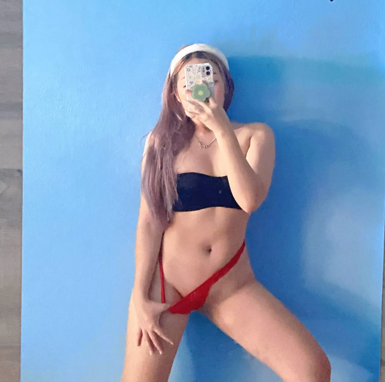 Be honest, would you masturbate if I sent you some nudes of me? šš
Iām thinking of the positions we can do š Be honest, would you masturbate if I sent you some nudes of me? šš
Iām thinking of the positions we can do š