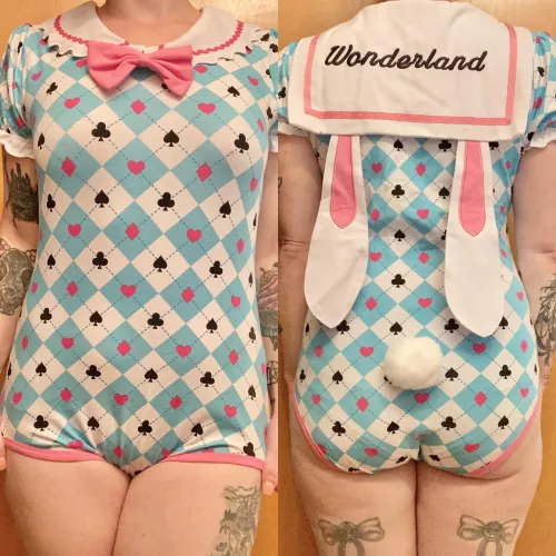 Beyond Wonderland is this weekend! Finally! Be safe everyone! Here’s a sneak leak of day one fit!