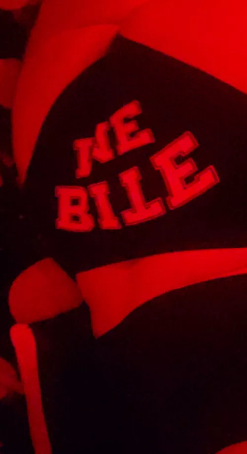 Bite me 🧛‍♀️😘