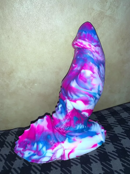 Black friday Xar is here! I got stock photo’d but it’s still pretty