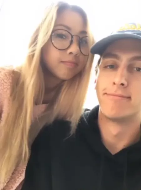 Blonde = white magnet