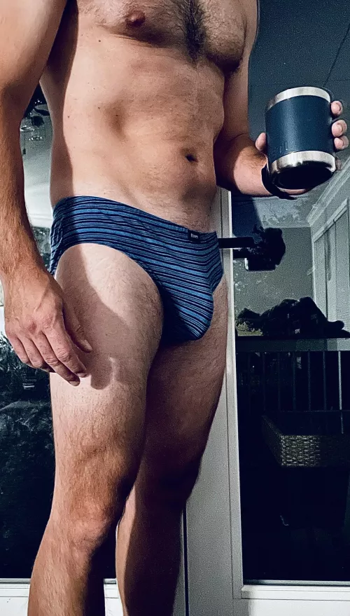 🎵 But Wednesday was the best day, Because on Wednesday night we made love 🎵