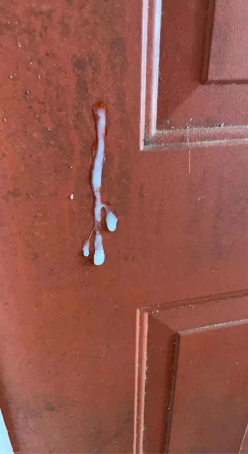 Came on my neighbor’s door. I live in an apartment