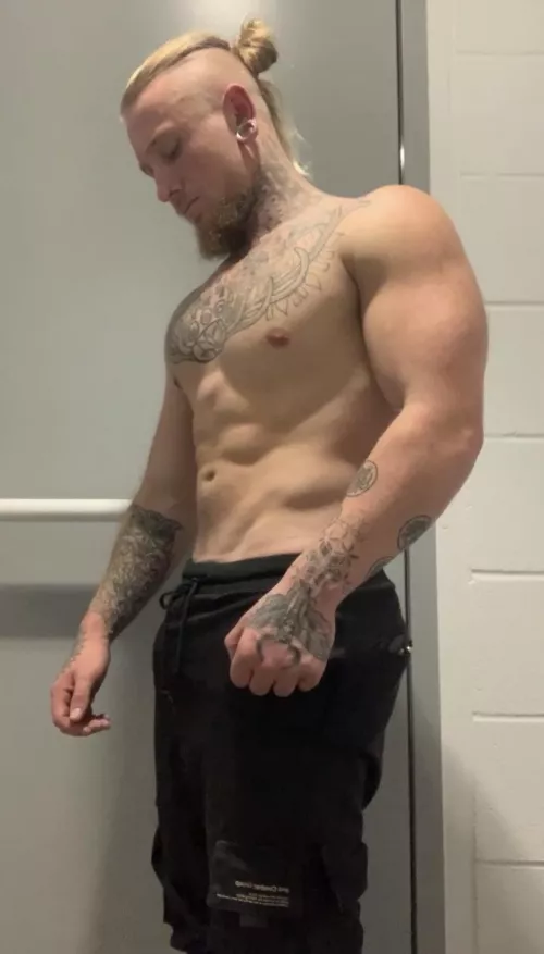 Can I give you a hug? (Links in bio)