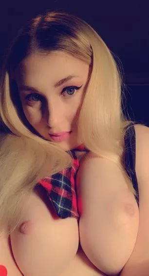 Can I pretty please deepthroat your cock until it explodes all over my face?🥵