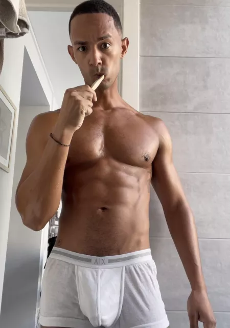 Can someone pass the mouthwash?