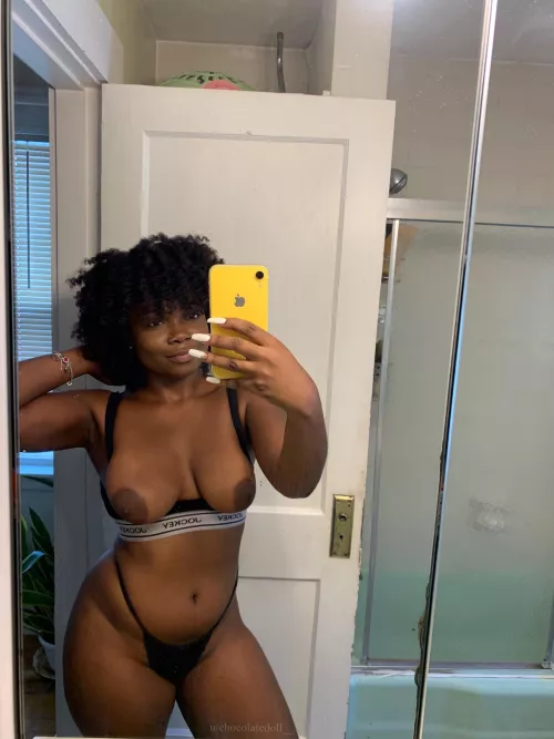 Cant go wrogn wuth an afro & titties