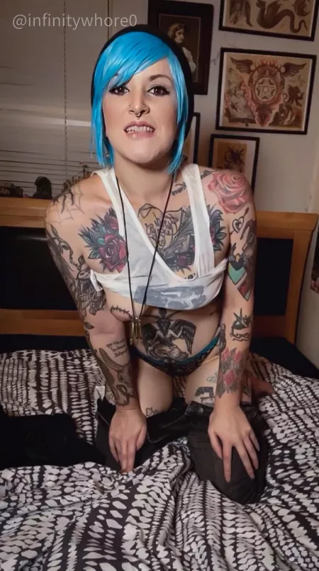 Chloe price cosplayer stripping by InfinityWhore [oc]