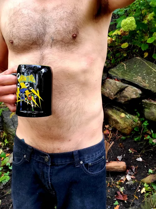 coffee outside this morning contemplating working on the outdoor fire pit or just sip my coffee ☕