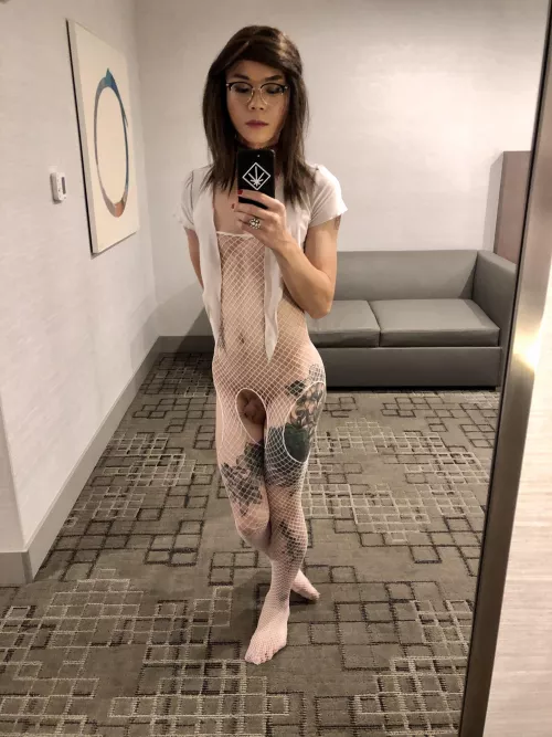 Come and enjoy some vanilla ice cream? π