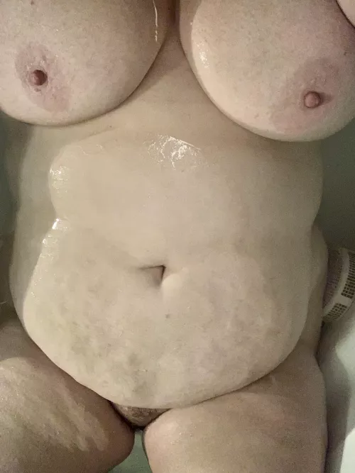 Could use some words of encouragement :) does anybody find this body attractive? 50F, 210lbs (down from 264)