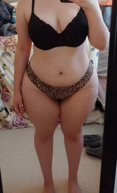 Cum enjoy more of me 😈💋