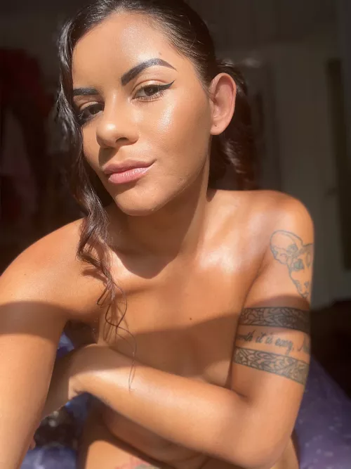 Cum take a peak baby 😛